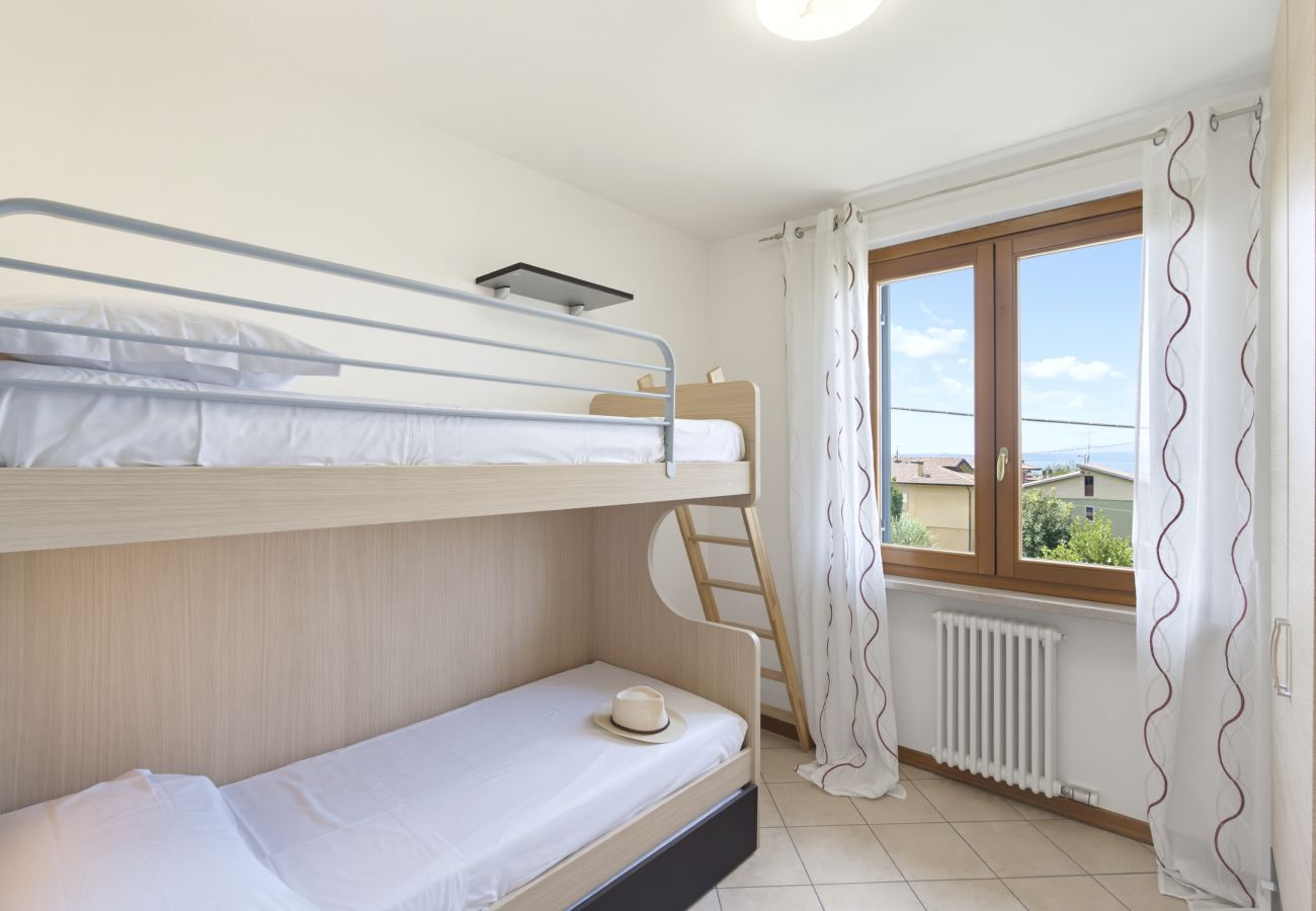Apartment in Lazise - Regarda - Basiliko Cosy Apartment with pool